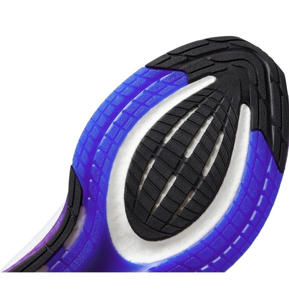 Men’s Adidas Pureboost 22 Running Shoe size 11 New never worn - Picture 5 of 10